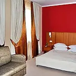 Praha Hotel