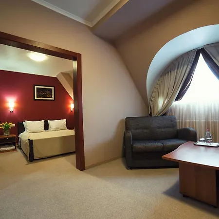 Praha 4* Uzhhorod