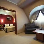 Praha 4* Uzhhorod