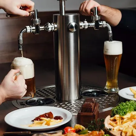 Отель Praha Ужгород